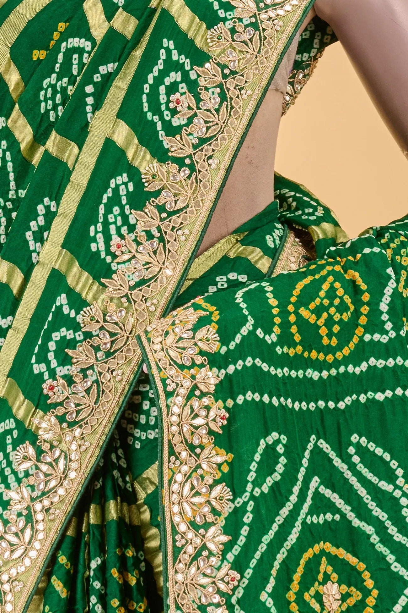 Vellotis Emerald Green Bandhani Silk Saree with Embroidered Border – Festive & Traditional Wear