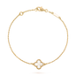 Minimal Gold Clover Bracelet for Women – Elegant Mother of Pearl Chain Bracelet